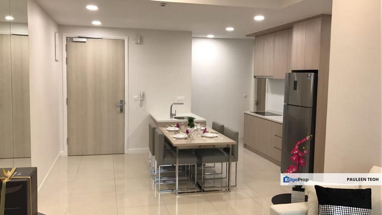 Beautiful service residence near shop and LRT station for rent, Kuala Lumpur, Bangsar