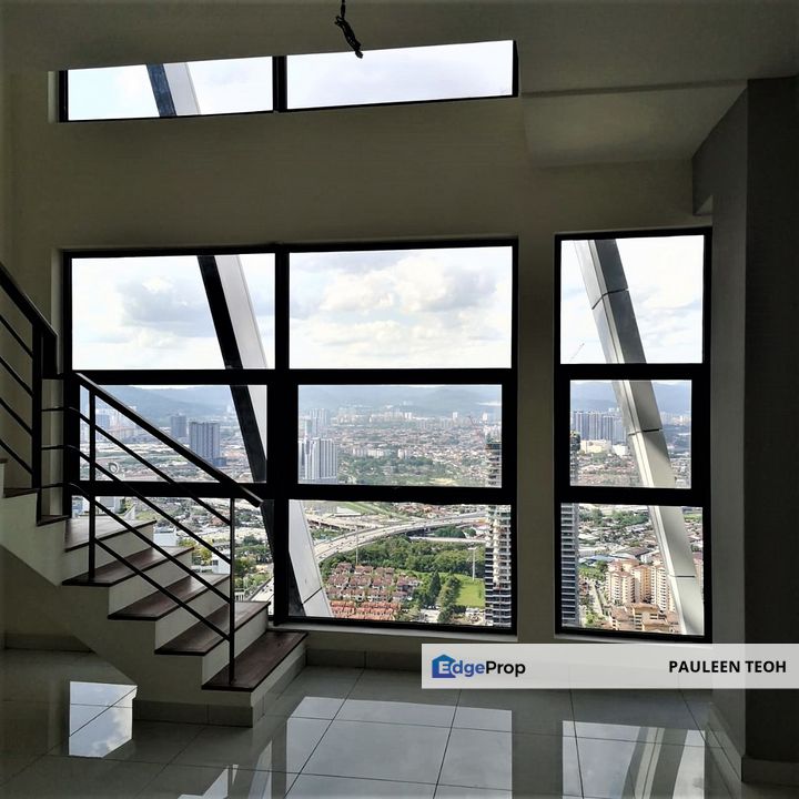 Bright unit at French chic modern tower in KL Metropolis value buy, Kuala Lumpur, Mont Kiara