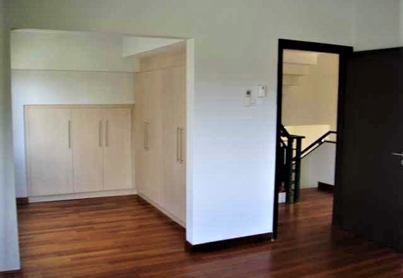 Changkat Kiara Surya