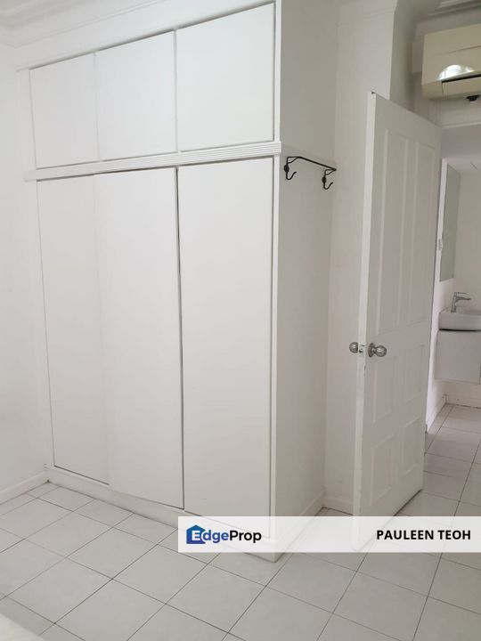 Mont Kiara Pines Well-kept 3-Bedroom Unit for Sale, Kuala Lumpur, Mont Kiara