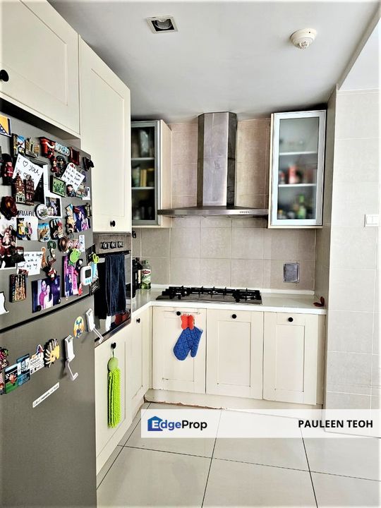 Luxurious Living in the Heart of Ara Damansara - Spacious 3BR Condo for Sale at Ara Hill, Selangor, Ara Damansara