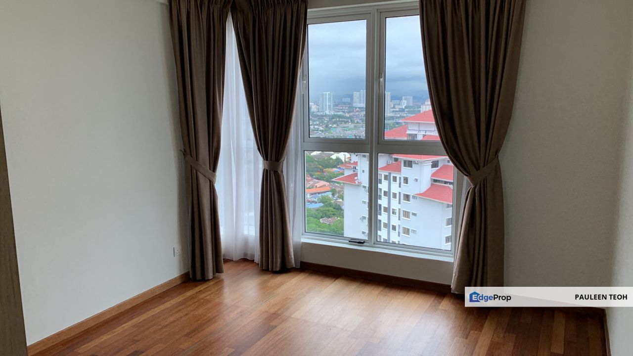 28 Dutamas 3+1 room, high floor, partly furnished for sale, Kuala Lumpur, Dutamas