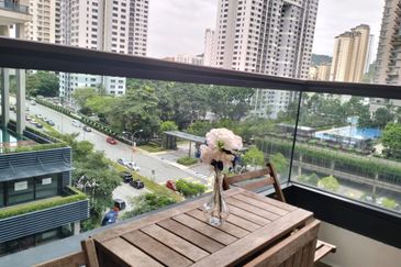 Arcoris Residences
