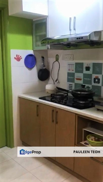 Dutamas Anggunpuri Cozy 3-bedroom Unit with Pool View for Sale, Kuala Lumpur, Dutamas