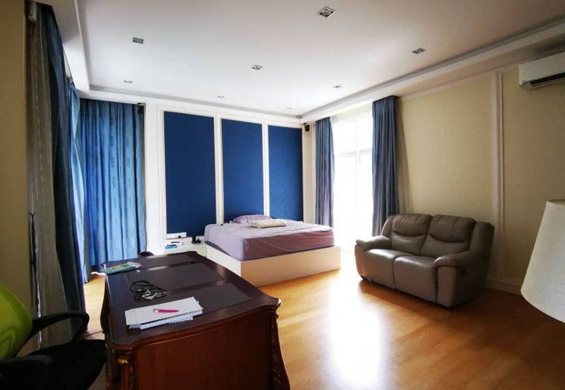 The Residence, Mont Kiara