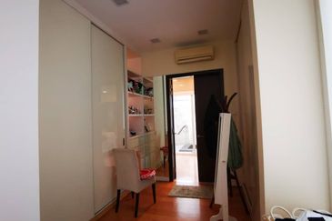 The Residence, Mont Kiara