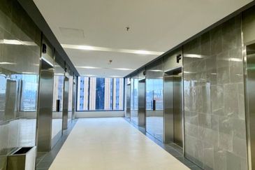 Menara EcoWorld (The Stride Strata Office @ BBCC)