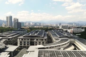 Desa ParkCity (The Breezeway Garden Condo)