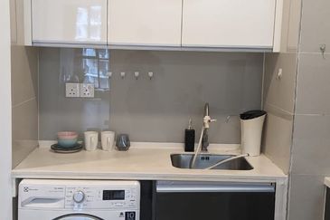 KL Gateway Residences