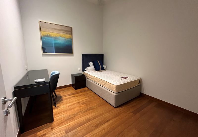 Pavilion Embassy Residence