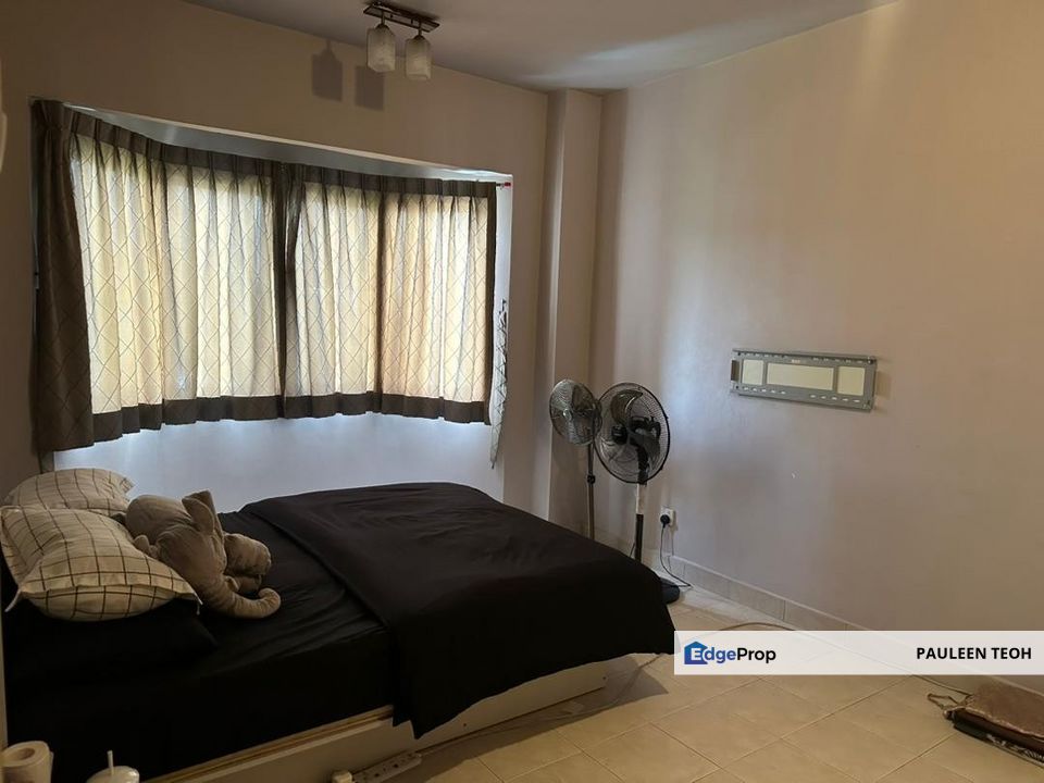 Anggunpuri @Dutamas Mid-Floor Reno Partly Furnished Unit for Sale with Tenancy, Kuala Lumpur, Dutamas