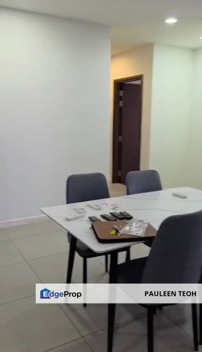 Seventeen PJ | High Floor Intermediate 3 Bedrooms Facing the Suites | For Sale RM920K, Selangor, Petaling Jaya