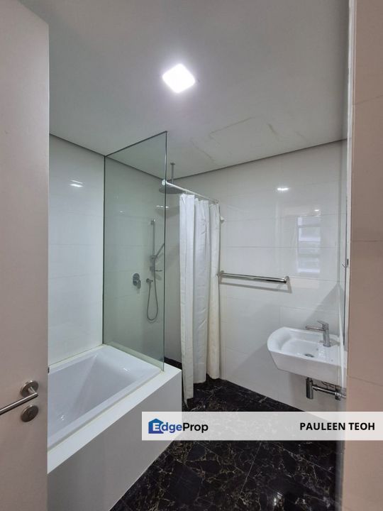 Arcoris Residence @ Mont Kiara 2 Bedrooms for Sale, Kuala Lumpur, Mont Kiara