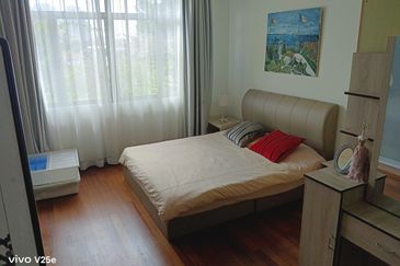 Changkat Kiara Surya