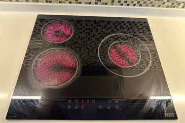 Biji Living (Seventeen Residences)