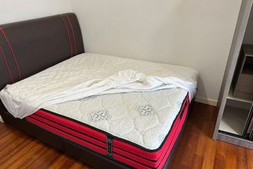 Biji Living (Seventeen Residences)