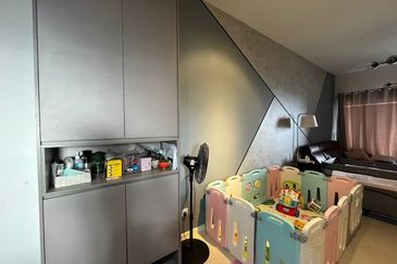 Biji Living (Seventeen Residences)