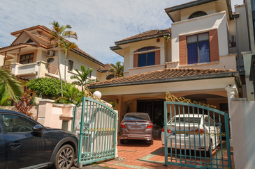 Kota Kemuning Oncidium Heights Semi-D for Sale