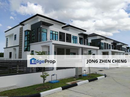 Puchong Completed 3 Storey Superlink  Hilltop Gated And Guarded Individual 5R6B, Selangor, Puchong South