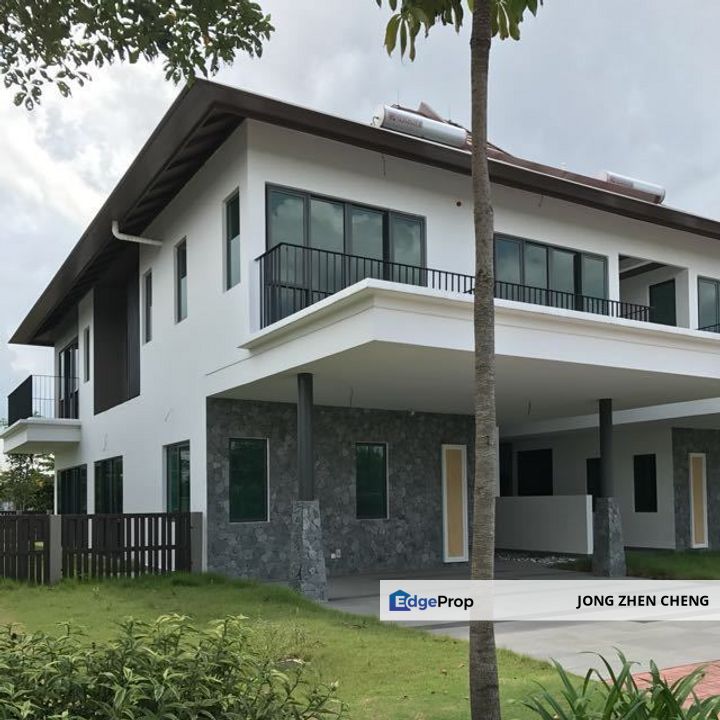 Cyberjaya New 2 Storey Bumie Discount Next to Highway 4 Rooms, Selangor, Cyberjaya