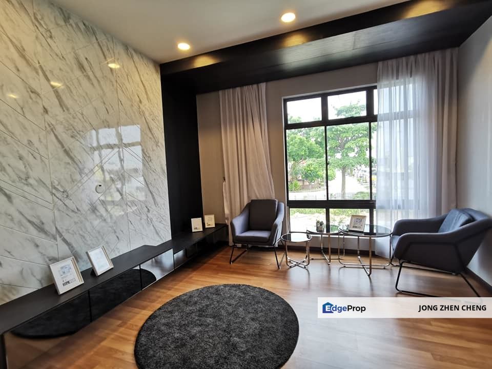 Puchong SOuth 3 Storey 20x85 6Rooms, Selangor, Puchong South