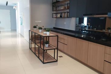 Taman Amanputra, Puchong South