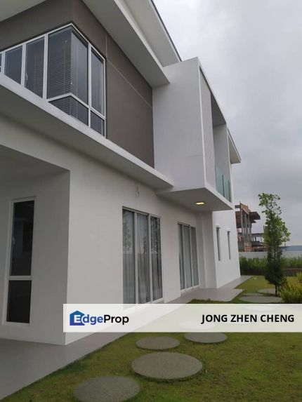 Puchong 3 Sty Hilltop 6 Carpark Big Land, Selangor, Puchong South