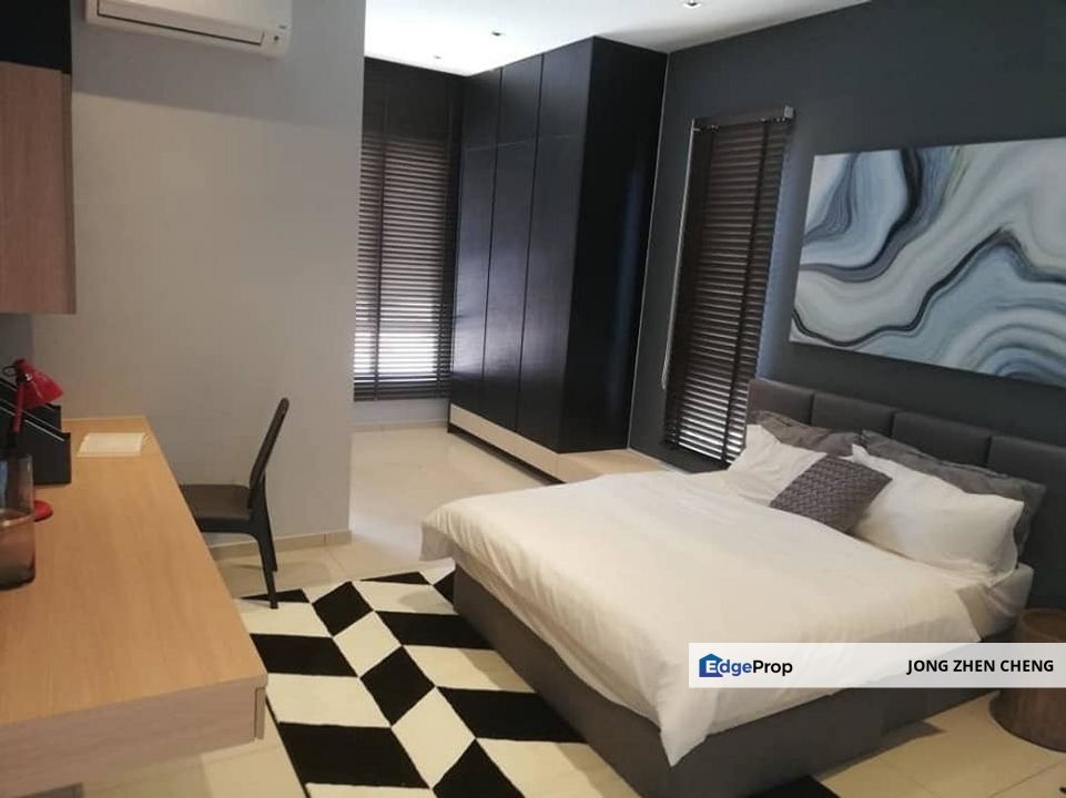 Completed 3 Storey Superlink 3800sqft 100k Cashbac, Selangor, Bandar Saujana Putra