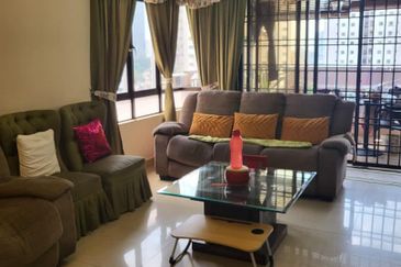 Royal Domain Sri Putramas II