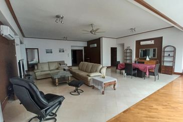 Suasana Sentral Condominium