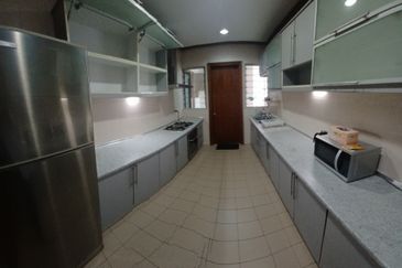 Suasana Sentral Condominium