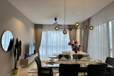 Aria Luxury Residence