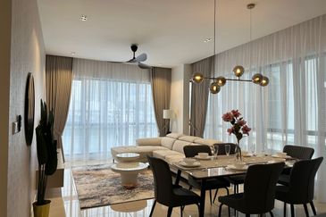 Aria Luxury Residence