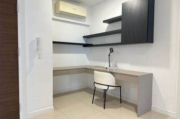 Aria Luxury Residence