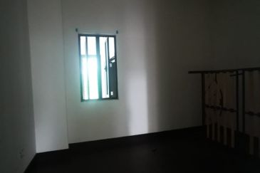 Perdana Lakeview East