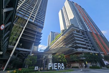 Gravit8 @ Klang South