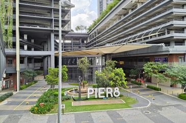 Gravit8 @ Klang South