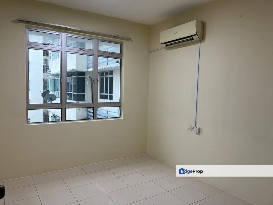 Partly Furnished | MUTIARA ANGGERIK Sek 15 Shah Alam Dataran Otomobil, Selangor, Shah Alam