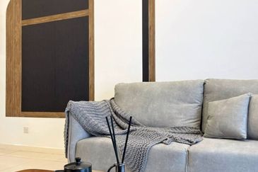 Renai Jelutong Residences