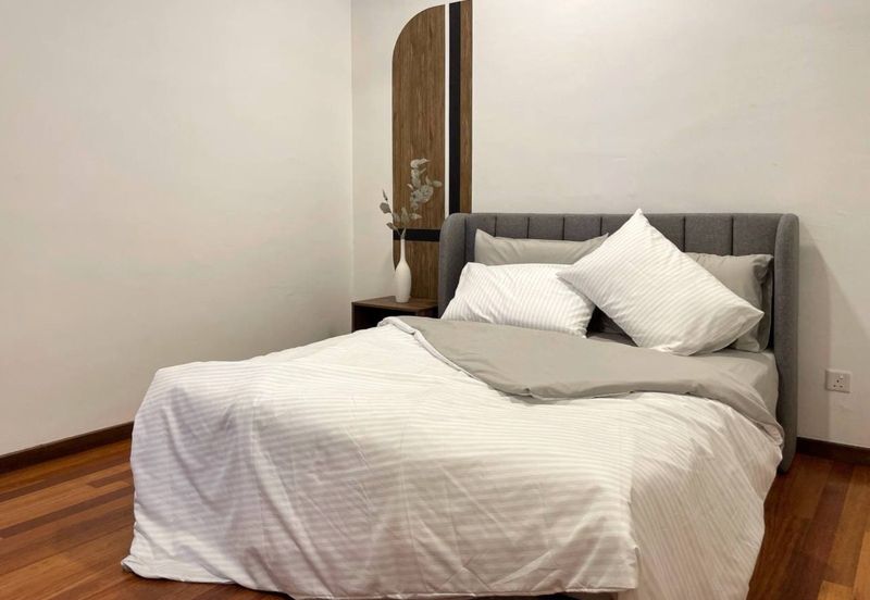 Renai Jelutong Residences