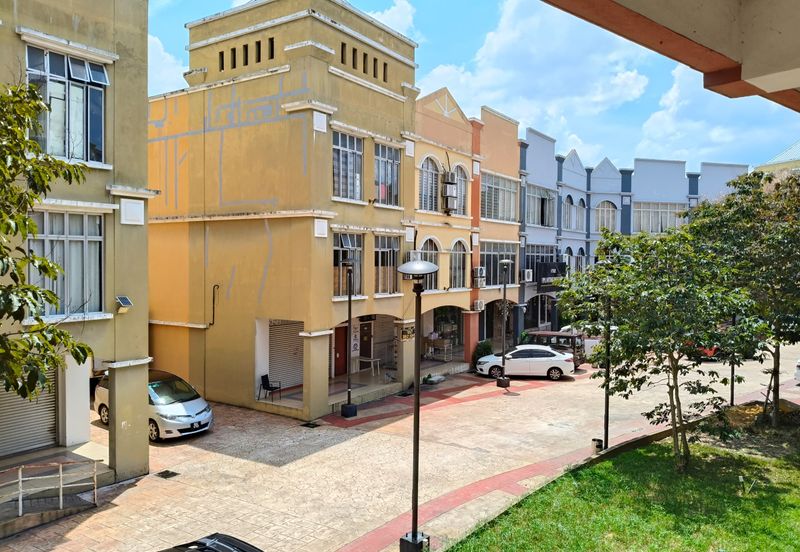 RETAIL Lot PLAZA JELUTONG Bukit Jelutong Seksyen U8 Shah Alam Shop