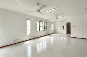 Cahaya SPK, Seksyen U9