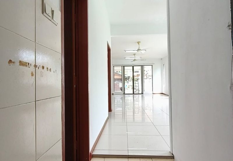 Cahaya SPK, Seksyen U9