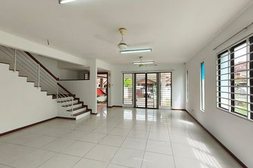 Cahaya SPK, Seksyen U9