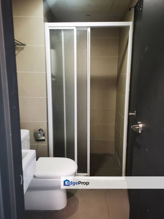 Fully Furnished 1 bedroom Emira Residence Opposit Aeon Seksyen 13 Shah Alam, Selangor, Shah Alam