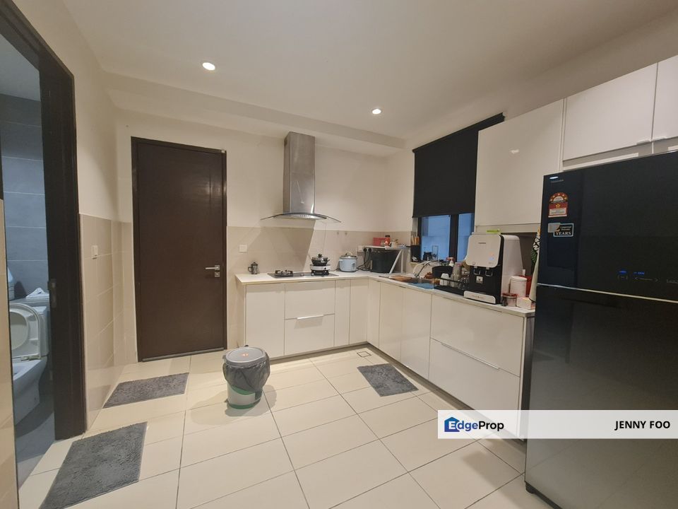 Partial Furnish 50 Residensi Townhouse CAHAYA SPK Shah Alam Seksyen U9, Selangor, Shah Alam