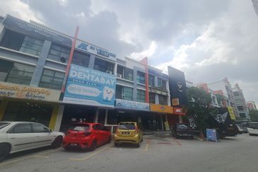 Alam Avenue 2