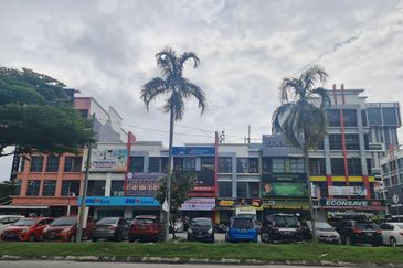 Alam Avenue 2