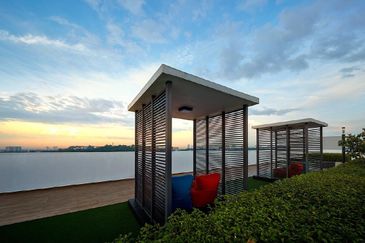 Renai Jelutong Residences