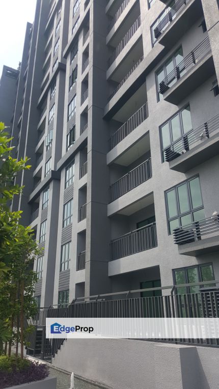 Partly Furnished | EMIRA Residence SEKSYEN 13 Shah Alam aoen, Selangor, Shah Alam